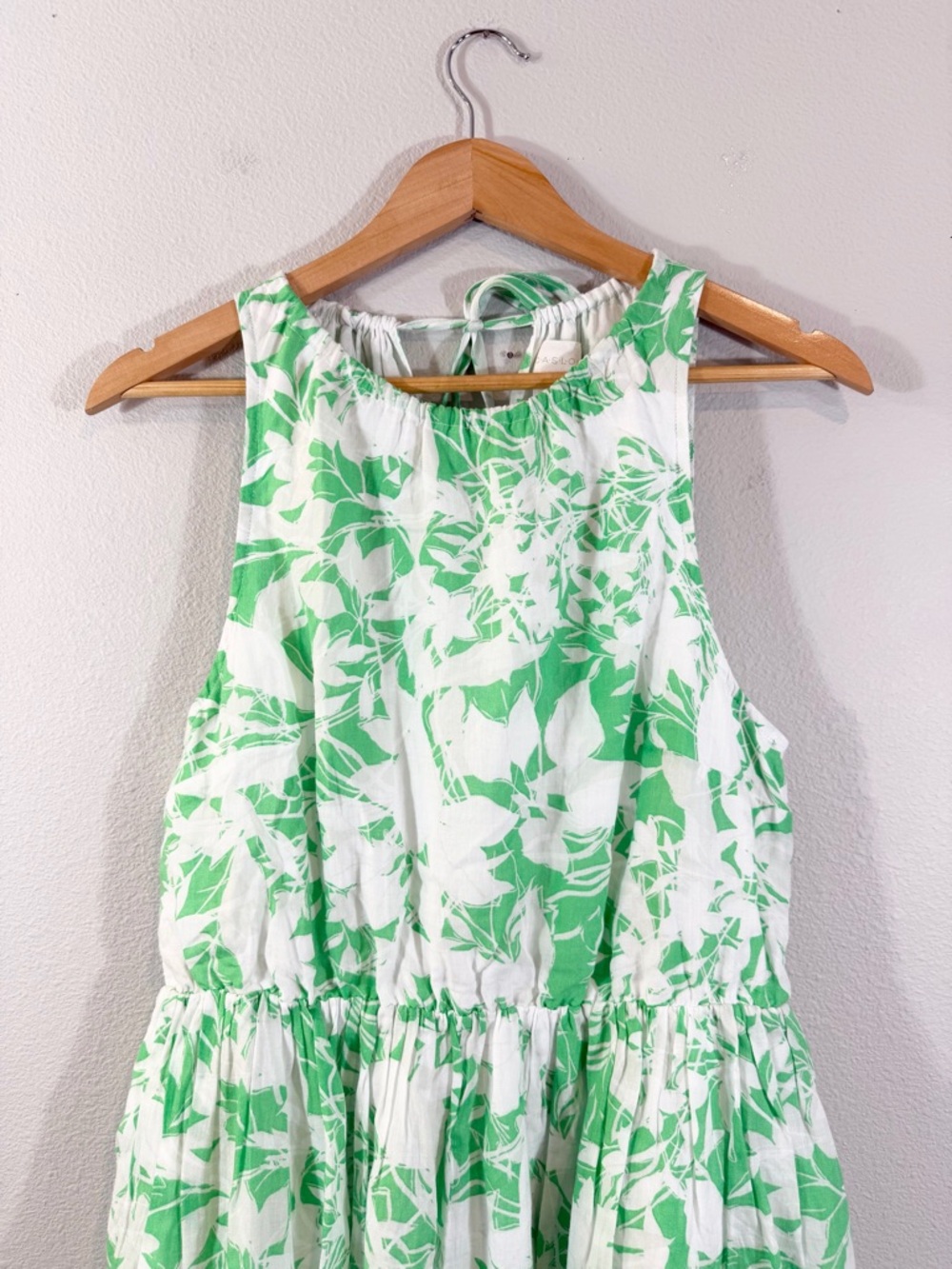 Caslon Green White Maxi Dress Size M Floral Print Racerback Tie Neck Tiered - Picture 3 of 12